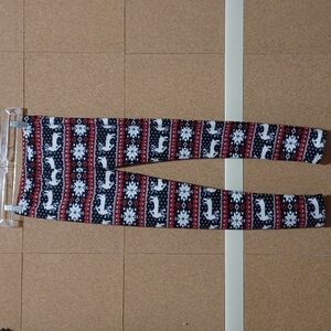 COZY BRAND GIRLS LEGGINS SIZE 00/4 fits most in a beautiful Christmas pattern